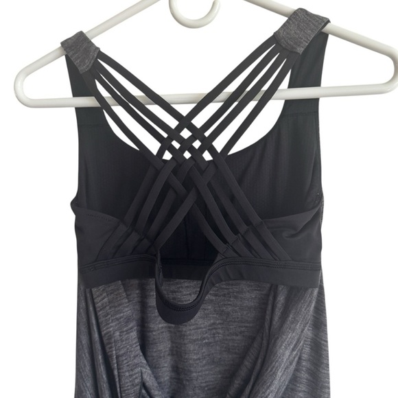 Lululemon Slay the Studio 2-in-1 Tank, Size 6 - Picture 10 of 11